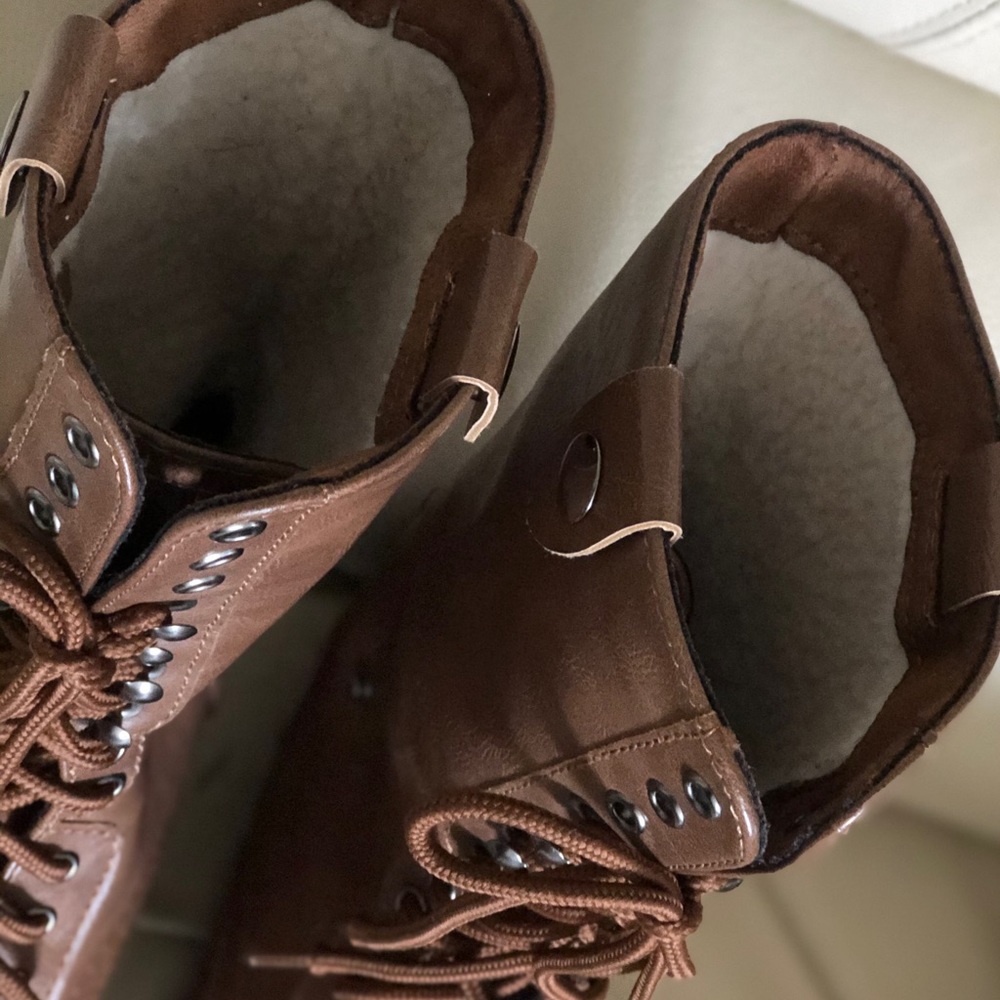 Combat Boots - Picture 3 of 4